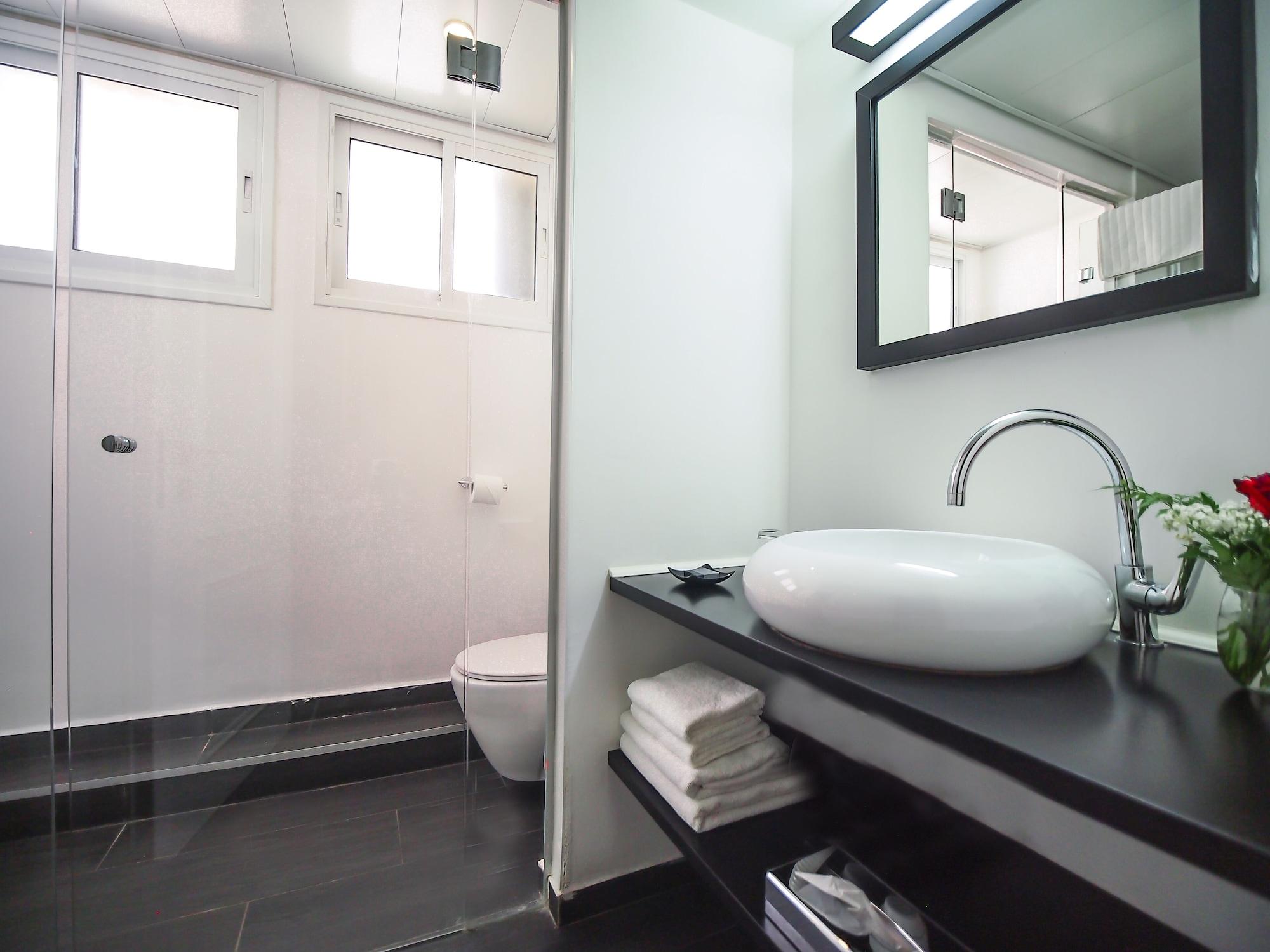 Dizengoff Avenue Boutique Hotel Tel Aviv Exterior photo